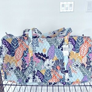 NWT Vera Bradley XL duffle